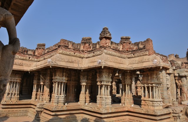 Maha Mandapa or 100 pillared Hall