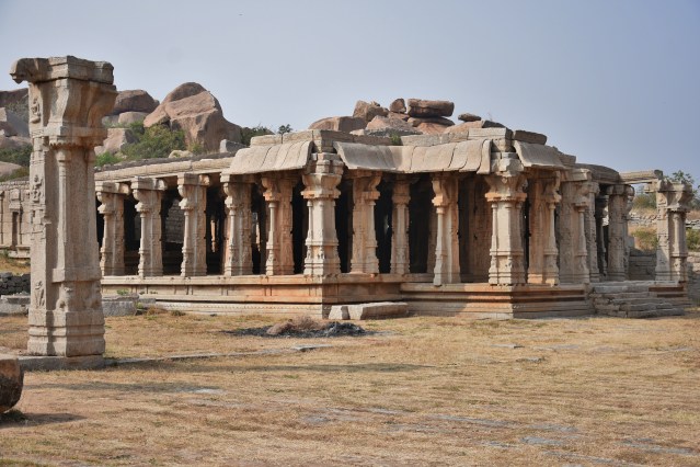 Kalyna Mandapa - west of Achyutharaya temple