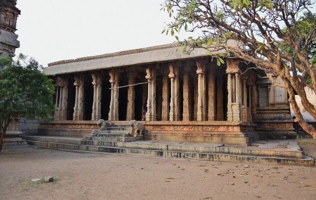 Maha Mandapa of Raghunathaswamy Temple