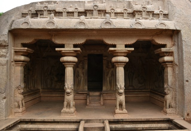 DSC_9521 - Varaha mandapa housing 4 panels - Varaha legend,Trivikrama legend, Gajalakshmi and Durga.