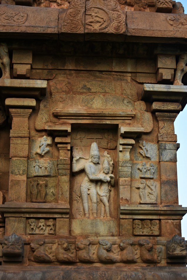 DSC_0022 - Shiva and Parvati in amorous pose - Gangadhara on SW corner - West side