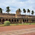 DSC_0258 – South side Cloister mandapam of Brihadeeswara, Thanjavur.An interpretation centre is functioning there.