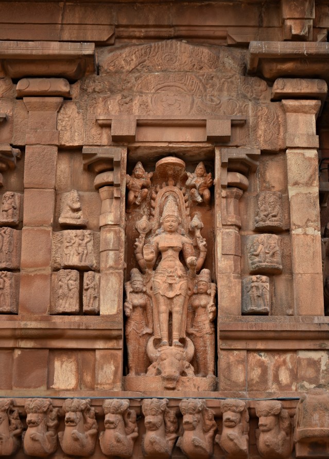 DSC_0371 - Mahishasuranardhini display - N wall of Mahamandapa - left side of Anukkan tiruvayil.