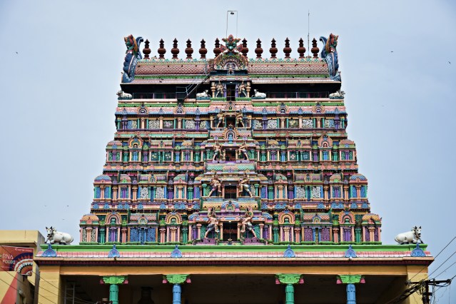 DSC_9683 - Front view of the Eastern gopura of Thillai Nataraja temple.