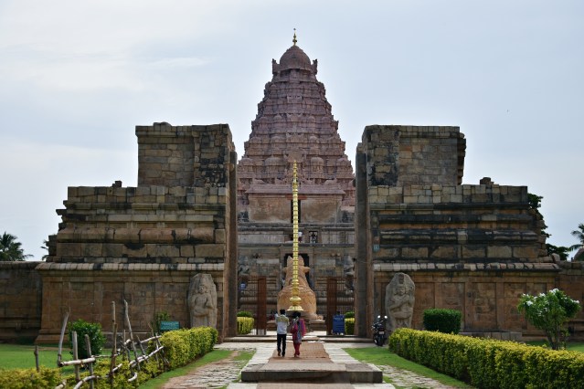 DSC_9832 - East facing Brihadisvara temple, Gangaikonda Cholapuram.