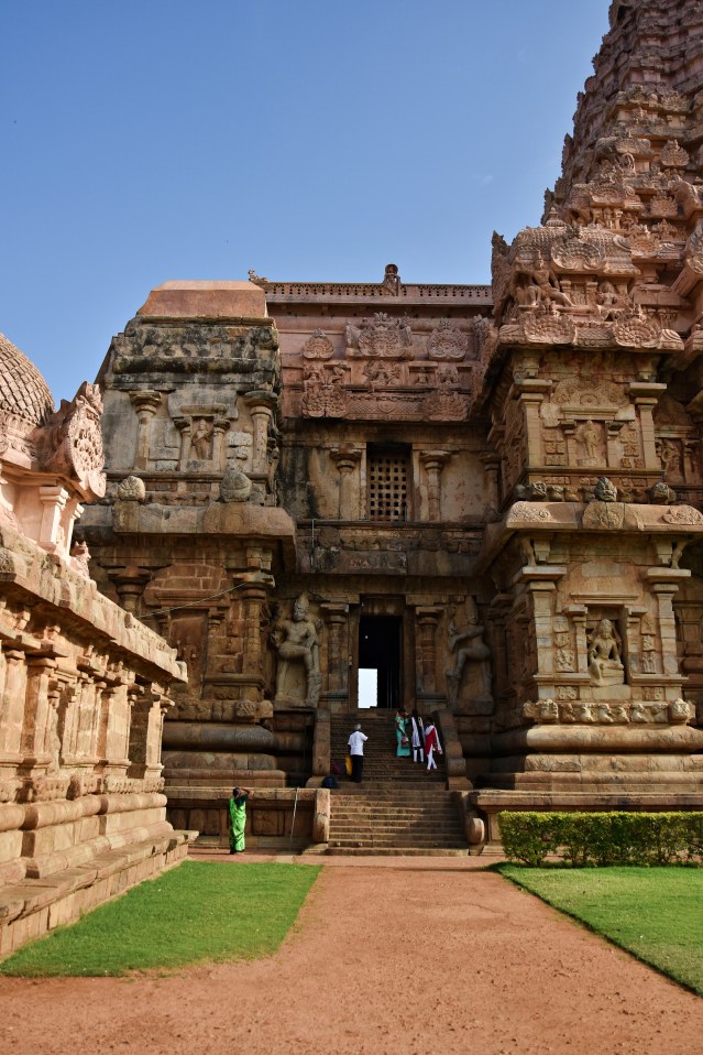 DSC_9894 - Northern entrance direct to the Ardhamandapa of Brihadisvara, Gangaikondam.