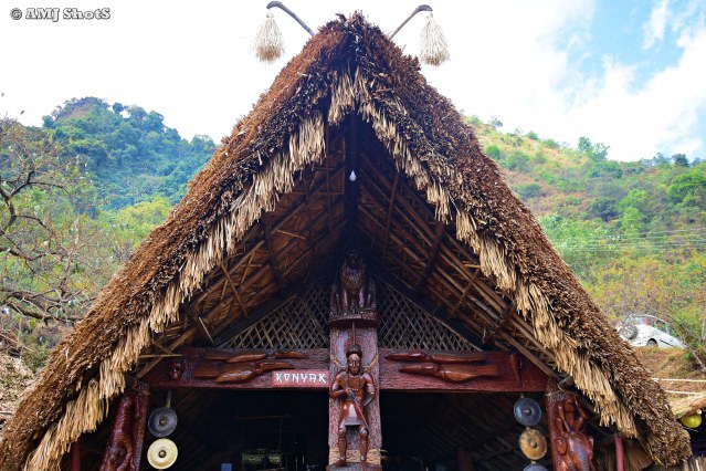 DSC_1451 Konyak morung.