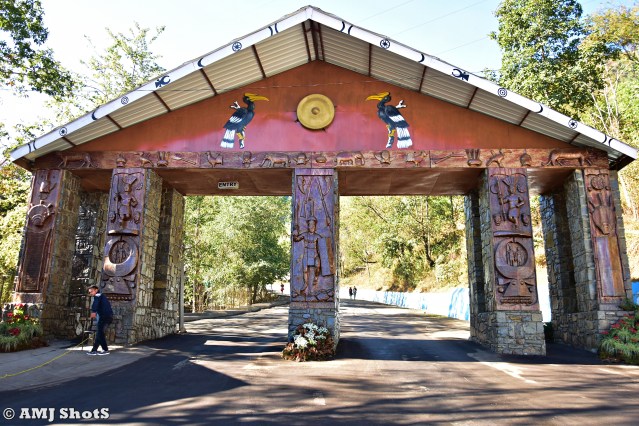 DSC_2312 Entrance gateway of Naga Heritage Village.