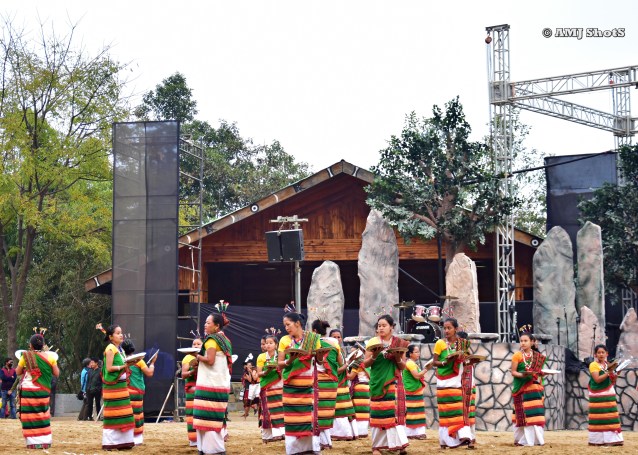 DSC_2788 Kachari Tribe performing Bai - Maijai (Dance of Rice - Sieve or Plate).